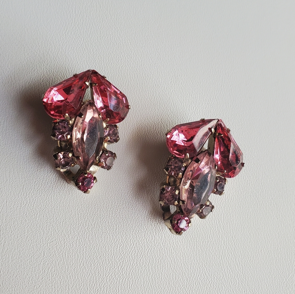 Vintage Rhinestone Earrings Brooch Set - Picture 6 of 16